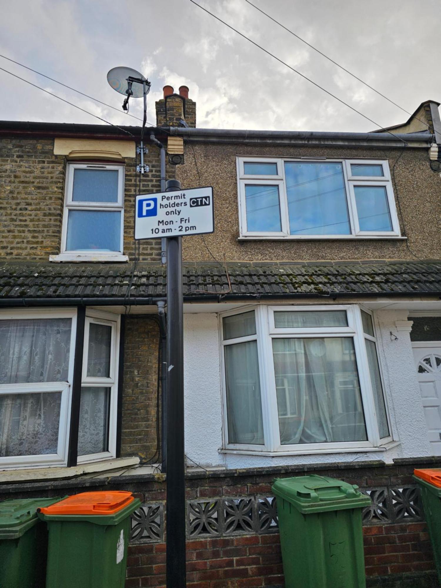 Umbrella Properties London Excel Экстерьер фото