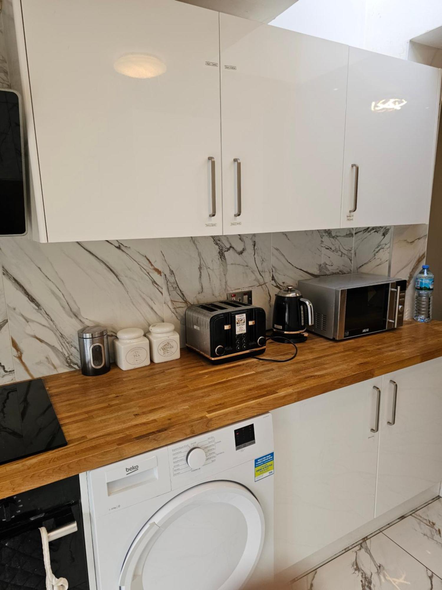 Umbrella Properties London Excel Экстерьер фото