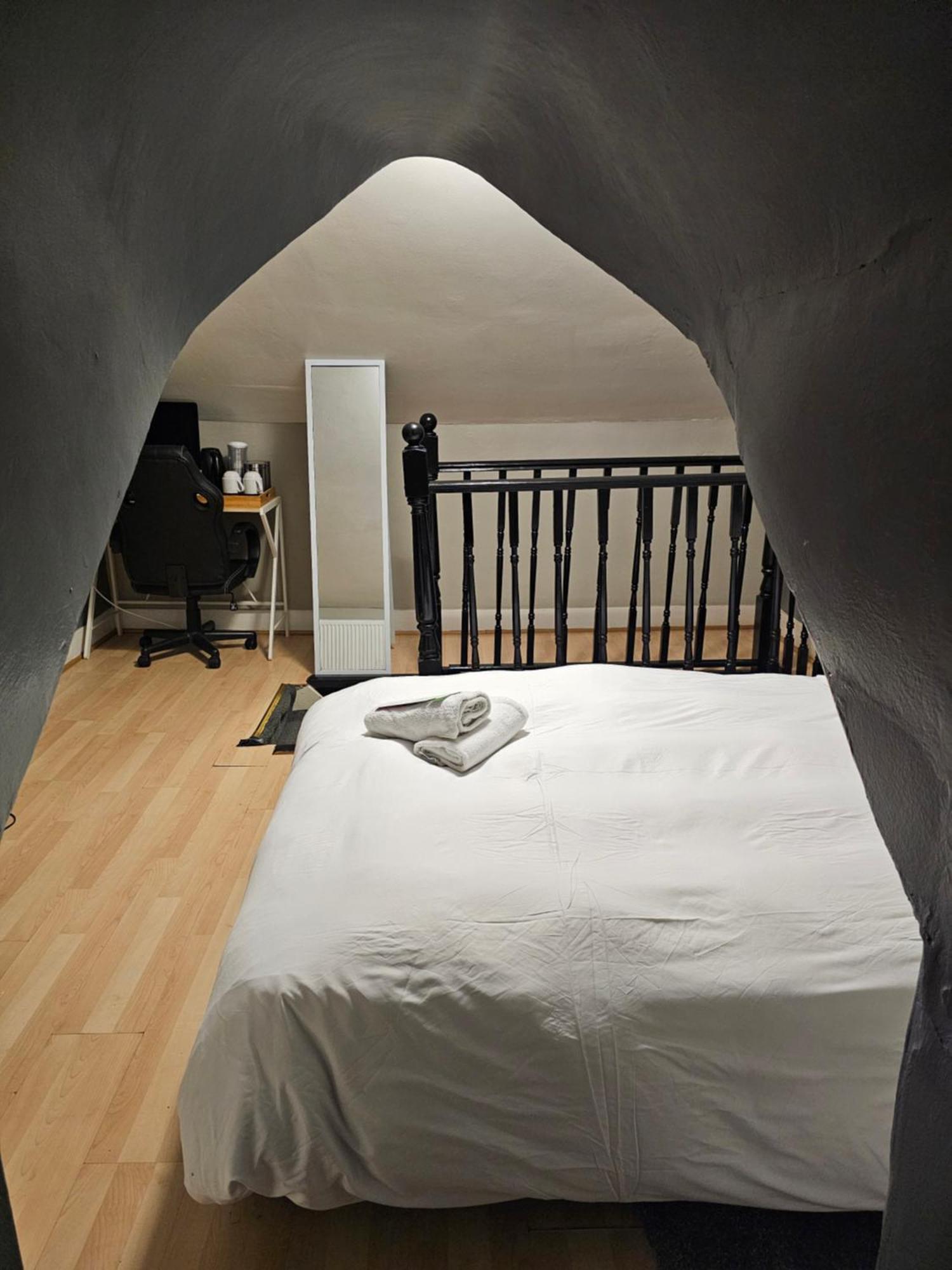 Umbrella Properties London Excel Экстерьер фото
