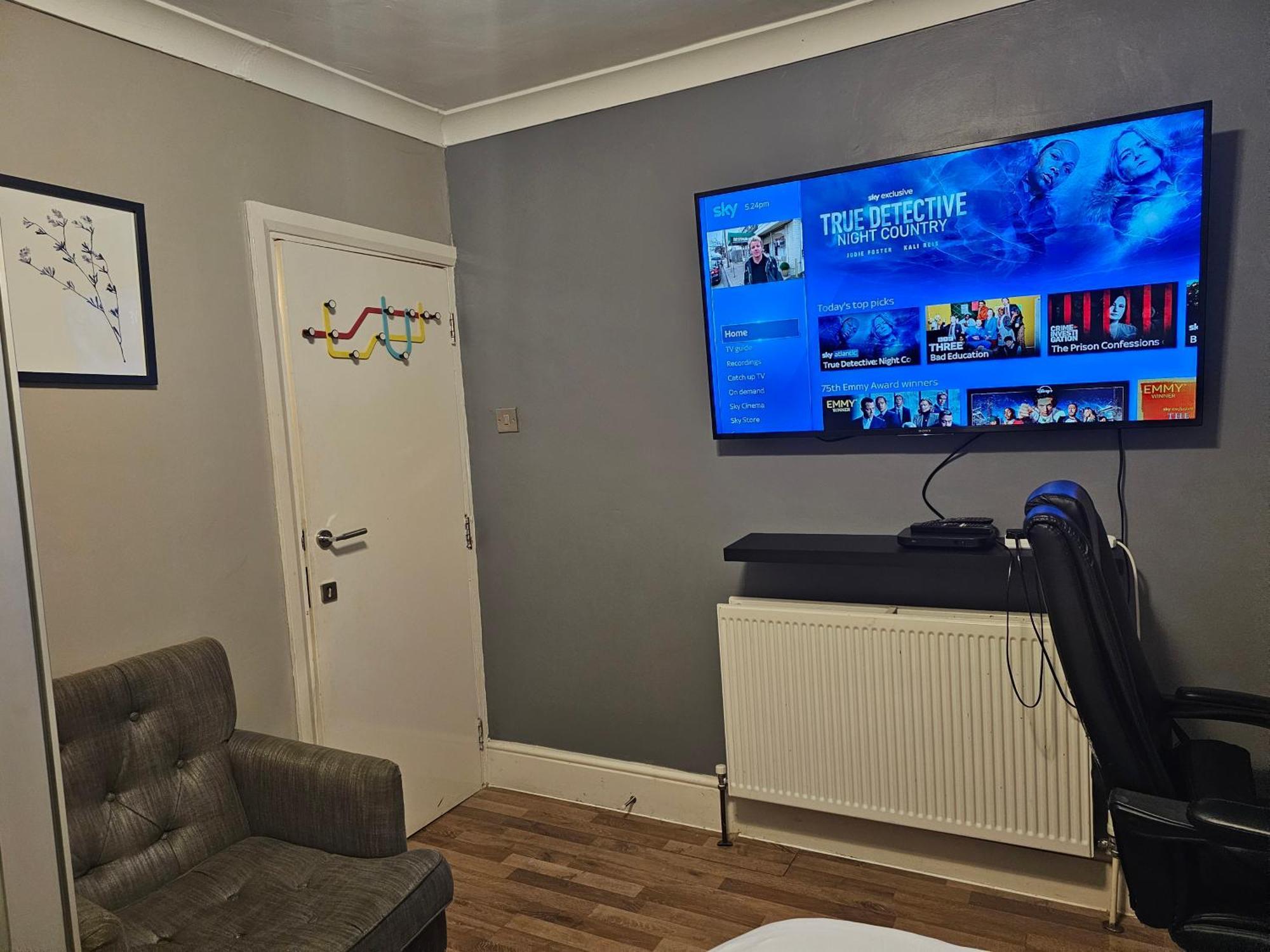 Umbrella Properties London Excel Экстерьер фото