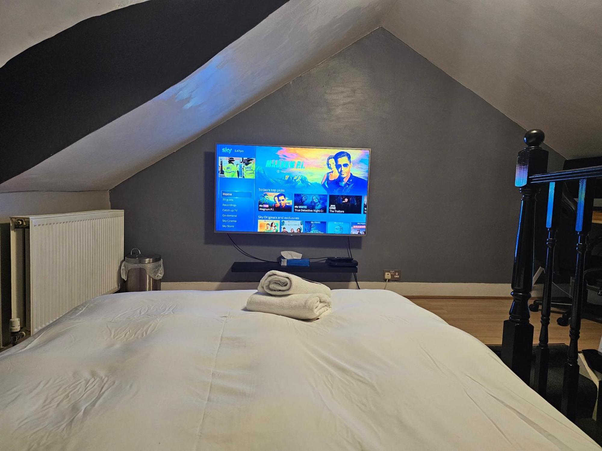 Umbrella Properties London Excel Экстерьер фото
